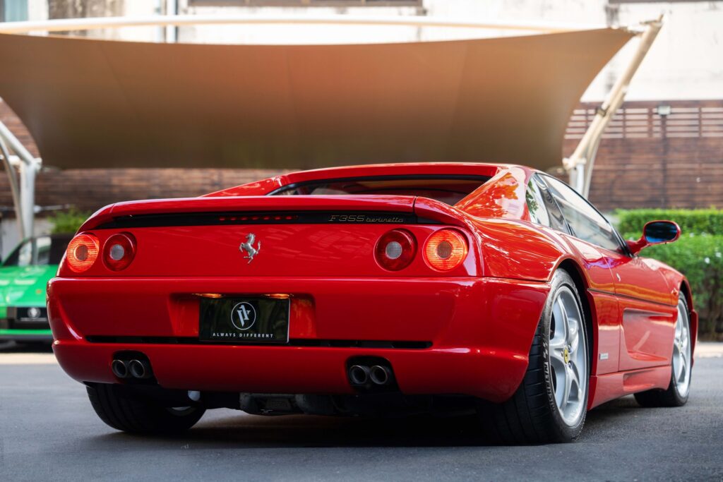 V1 Ferrari F355 Berlinetta 2